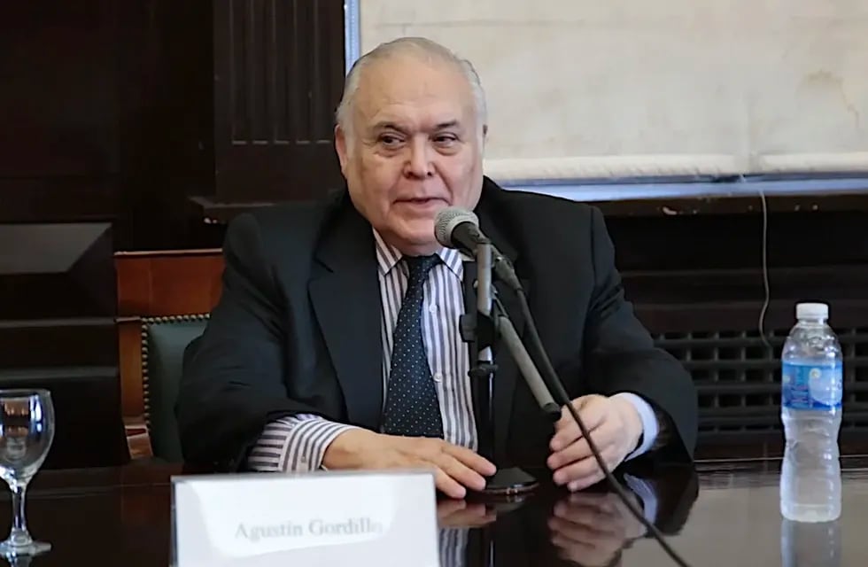 Abogado Agustín Gordillo