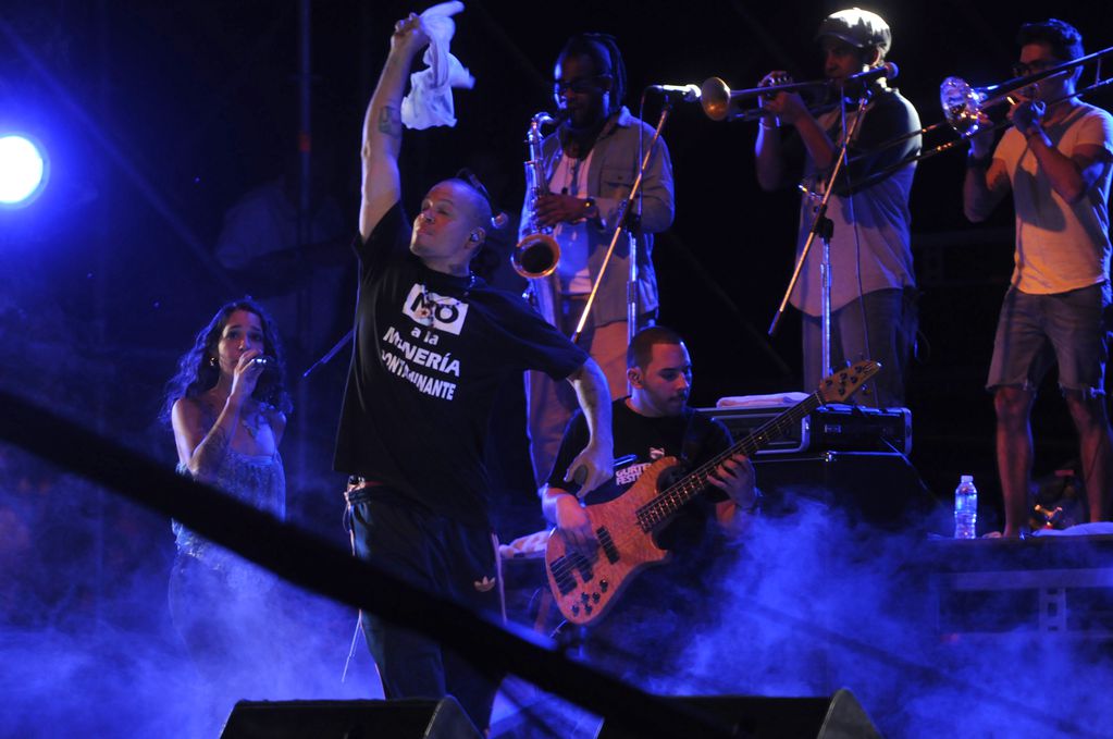 Febrero de 2012 Recital de Calle 13
en el cierre de la Vendimia de Luján