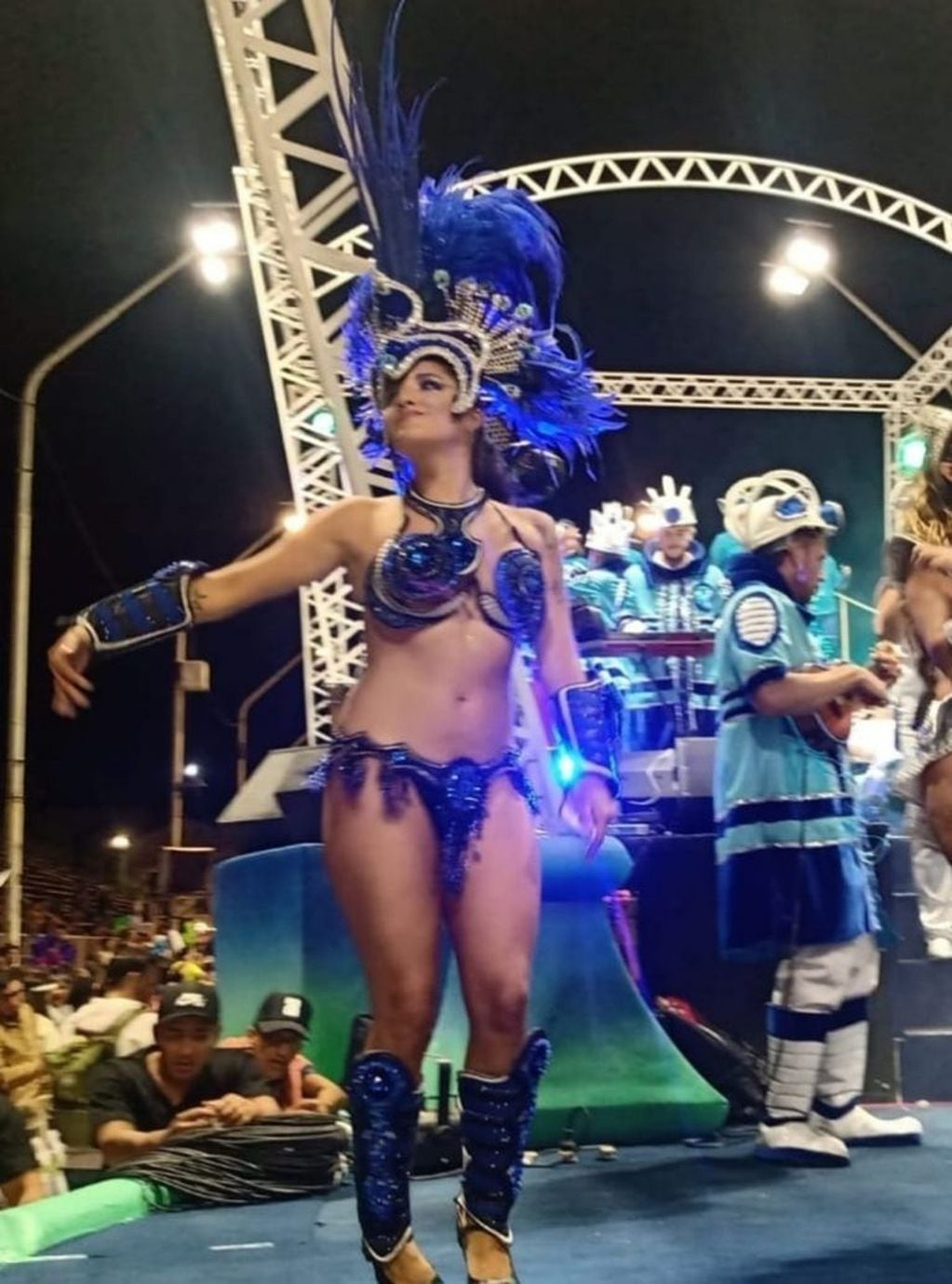 Jana Maradona formó parte del carnaval de Gualeguaychú.