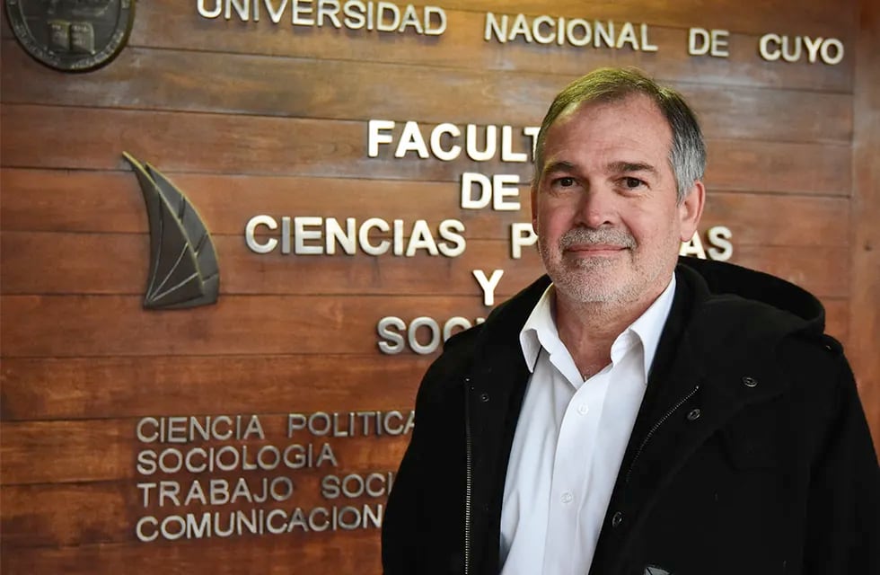 Javier Ozollo, docente y ex jefe de campaña de Compromiso Universitario. 

Foto: Mariana Villa / Los Andes
