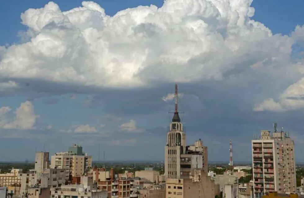 Pronóstico: alerta por tormentas en el Este de Mendoza. Foto: Orlando Pelichotti