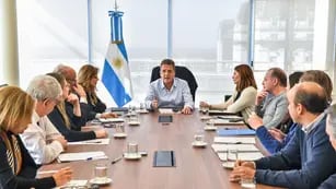 El ministro Sergio Massa se reunió con el equipo del Ministerio de Economía