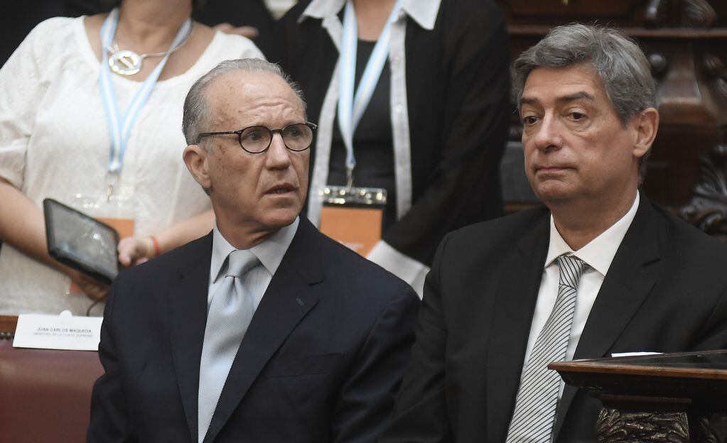 Los ministros de la Corte Carlos Rosenkrantz y Horacio Rosatti cuando el presidente Fernández criticó al organismo en la apertura de sesiones.