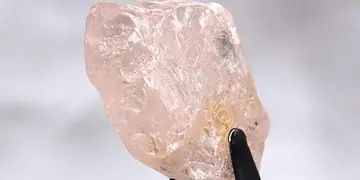 Diamante rosa.