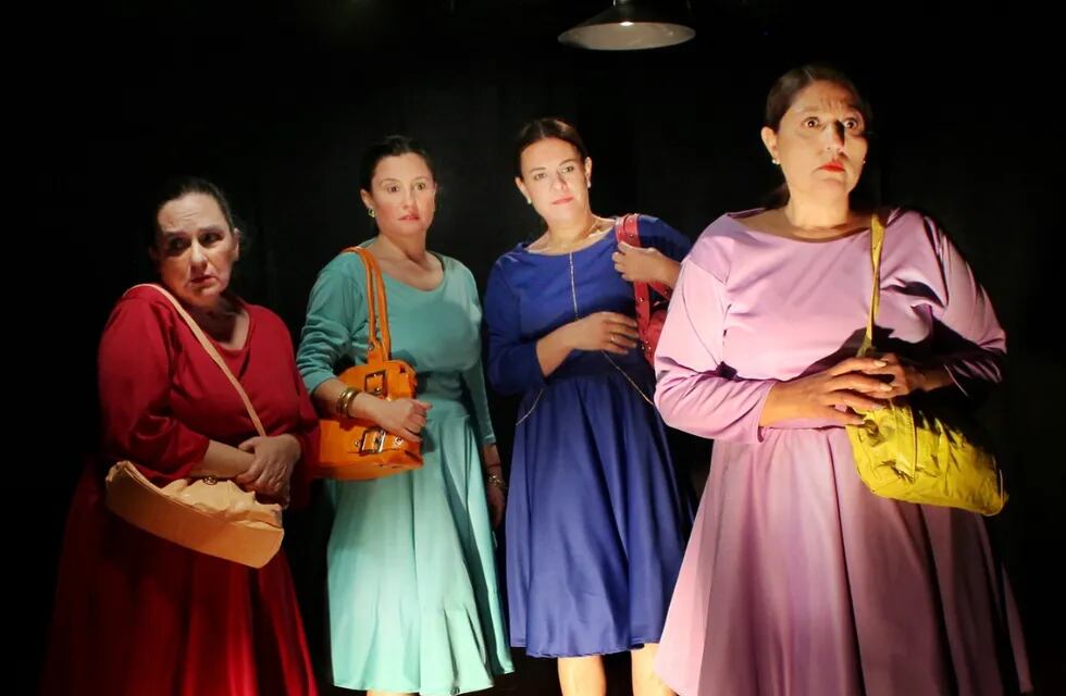 El 22 de septiembre, a un año de su estreno, brilla el Teatro Las Sillas con la presentación de "No sé qué pasó".