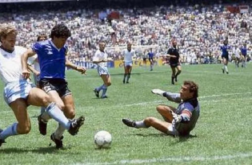 El mejor gol de la historia del fútbol, el segundo de Diego Maradona a Inglaterra en 1986.
