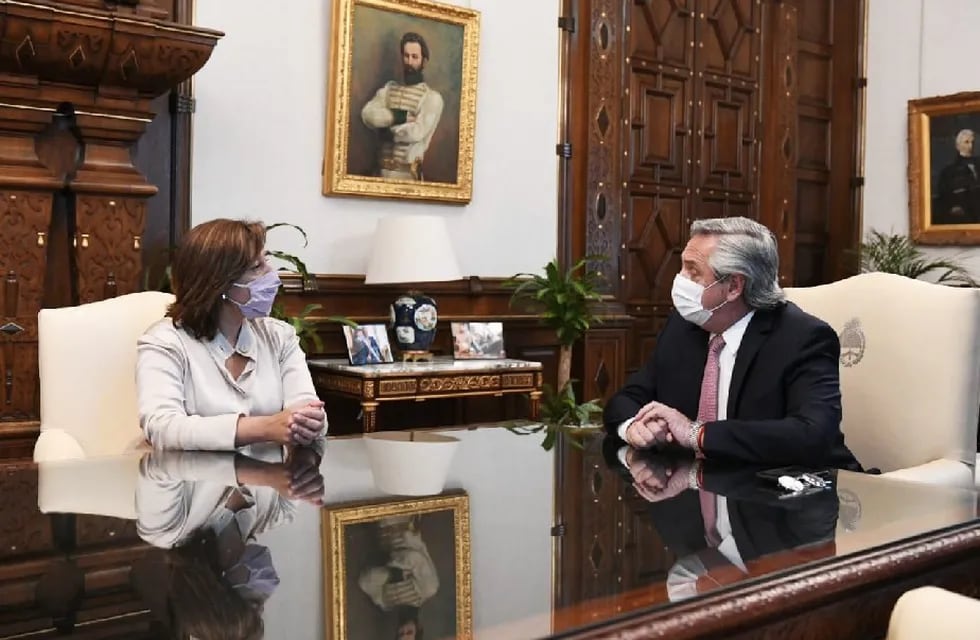 La gobernadora de Río Negro, Arabela Carreras, mantuvo una reunión con el presidente sobre el conflicto mapuche. - Imagen ilustrativa