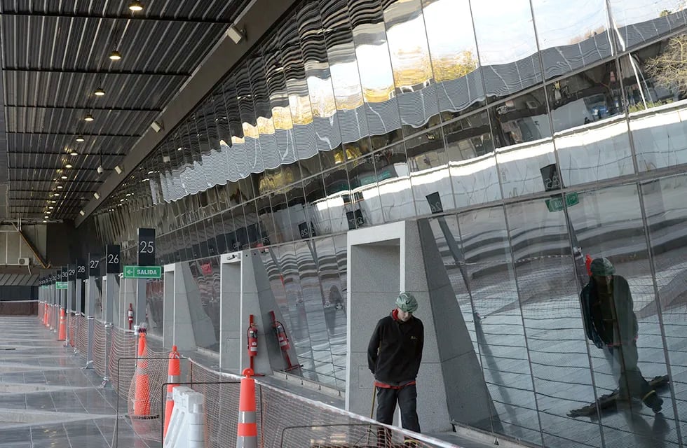 Lujosa y moderna: la terminal parece ahora un aeropuerto