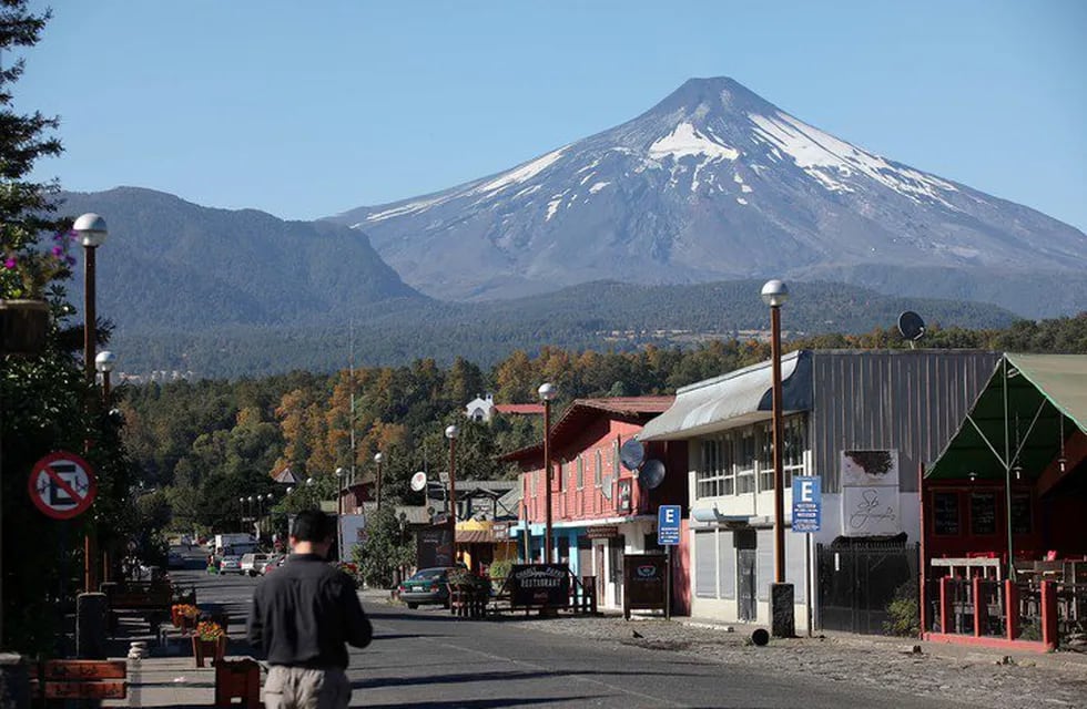 Alerta naranja en Chile por posibles erupciones del volcán Villarica