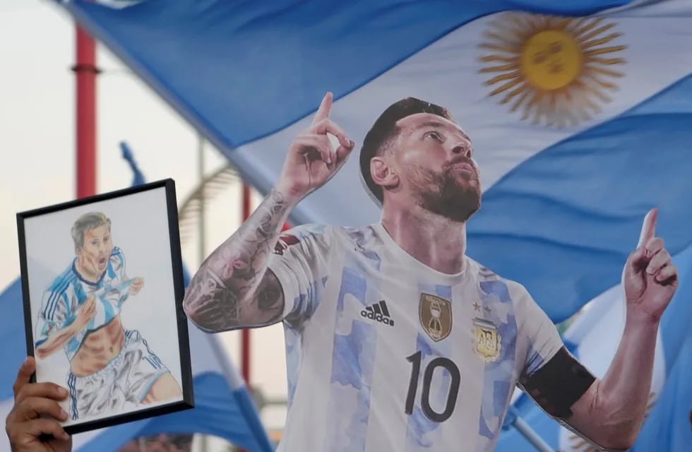 La hinchada argentina se hizo sentir ante México en el triunfo liderado por Lionel Messi. / imagen ilustrativa