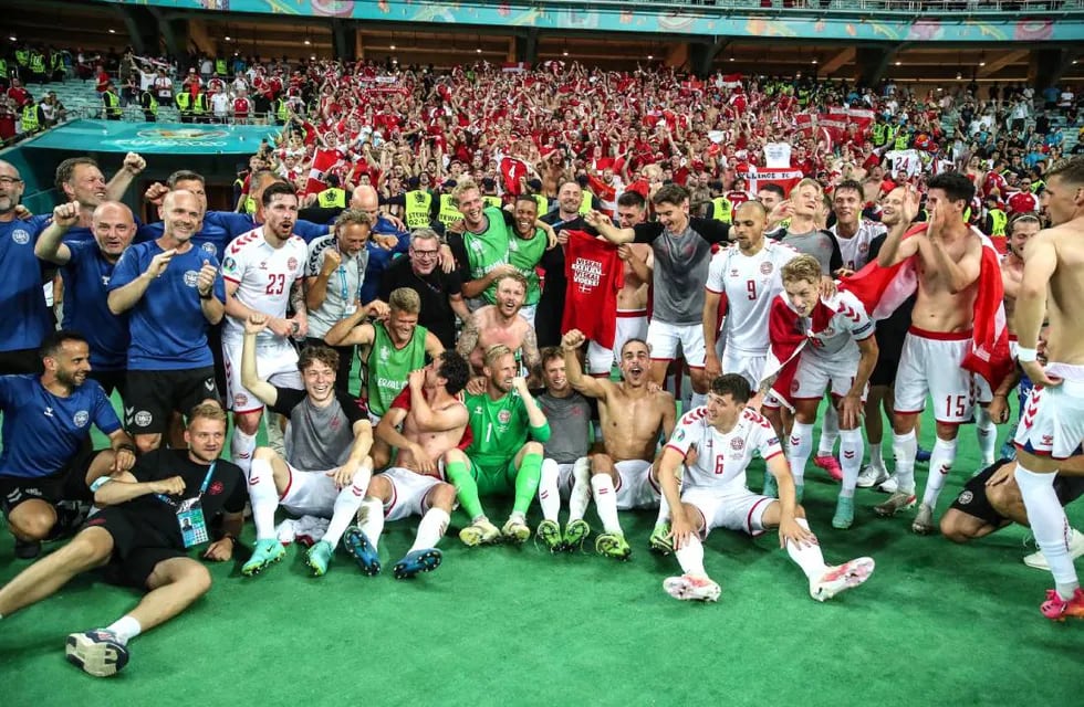 El festejo danés tras alcanzar la semifinal en la Euro (Prensa Dinamarca)