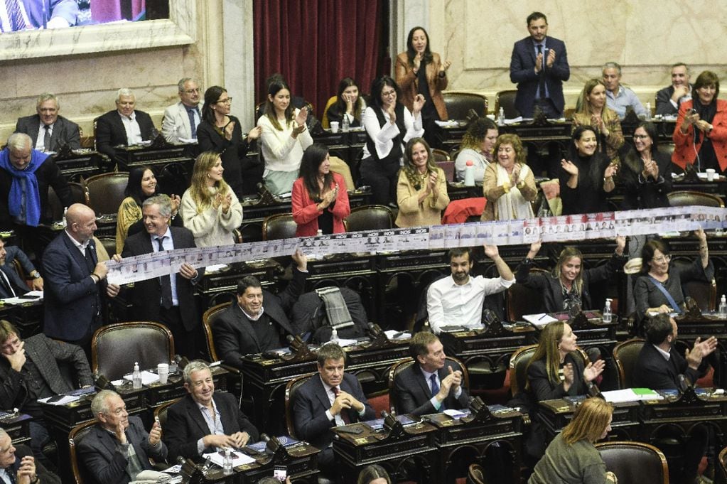 La oposición se impuso en Diputados y aprobó el proyecto de boleta única.