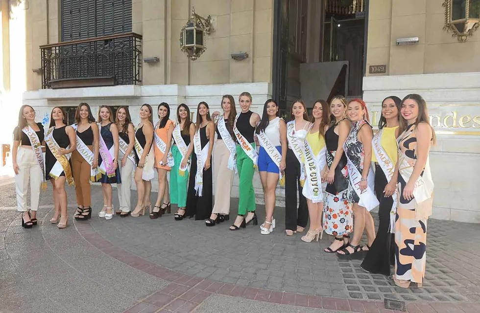 Las reinas departamentales de la Vendima 2023 visitaron Diario Los Andes. Foto: José Gutierrez / Los Andes