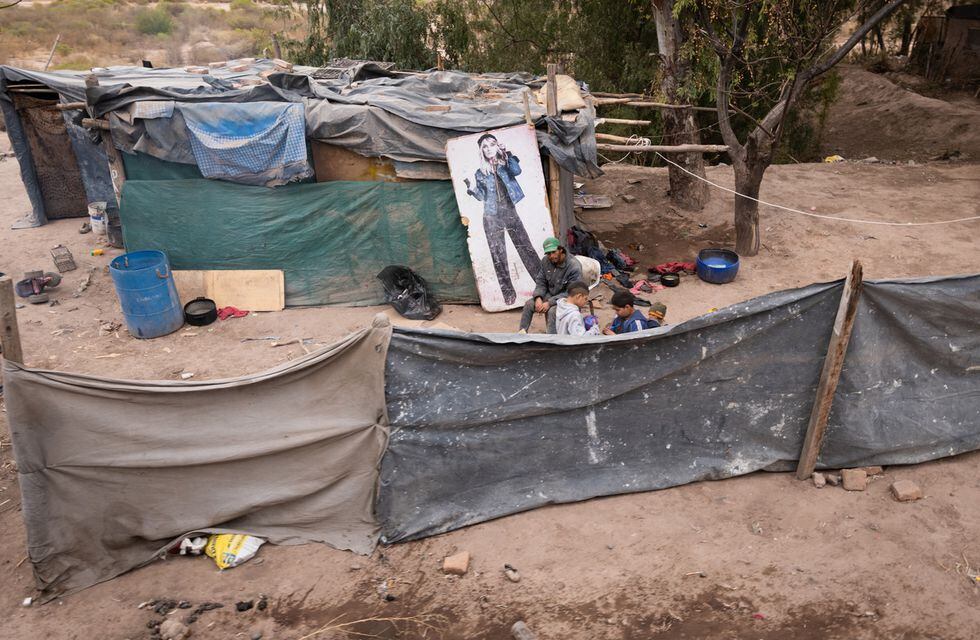 La pobreza afecta a más de 17 millones de personas, según informe de la UCA. Foto: Ignacio Blanco / Los Andes