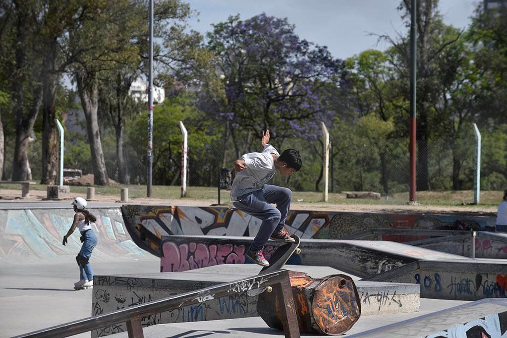 Día Mundial del Skate, una actividades que suma adeptos en Argentina. / La Voz