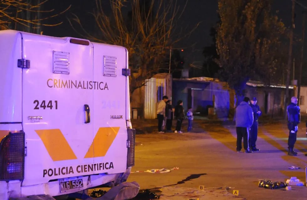 Imputaron por femicidio al policía que dijo que su pareja recibió un disparo accidental en su casa de Godoy Cruz. Foto ilustrativa / Los Andes