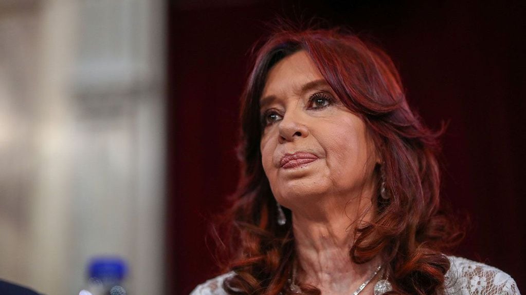Cristina Kirchner volvió a cuestionar a Macri por el acuerdo con el FMI