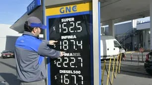 YPF aumentó los precios de sus combustibles