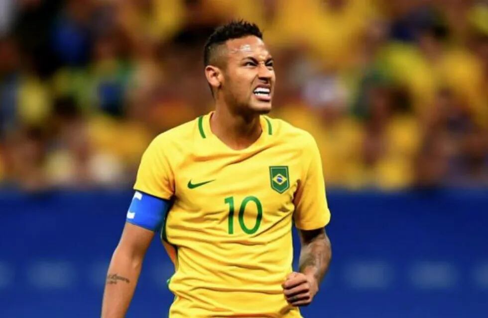 Sufre Brasil: ¿Neymar se queda sin Mundial? 