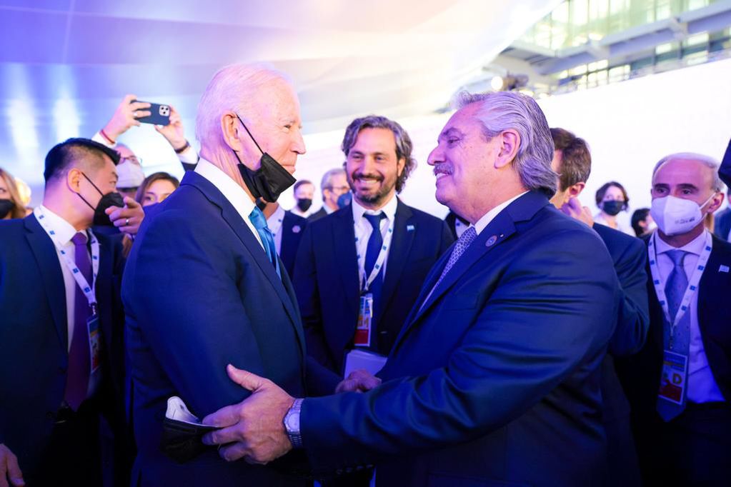 G20. Alberto Fernández junto a Joe Biden. (Presidencia)