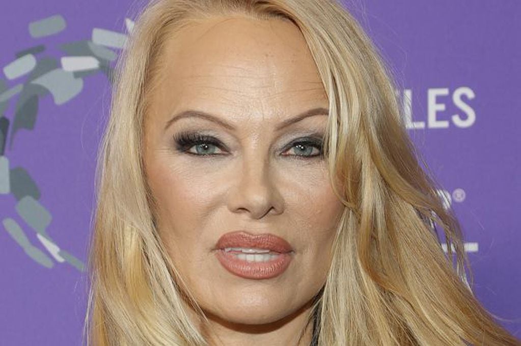 Así luce hoy Pamela Anderson. / Gentileza