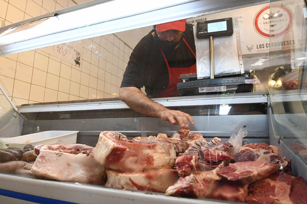 La carne en las carnicerías puede supera rlos $1.000 por kilo, según el corte elegido