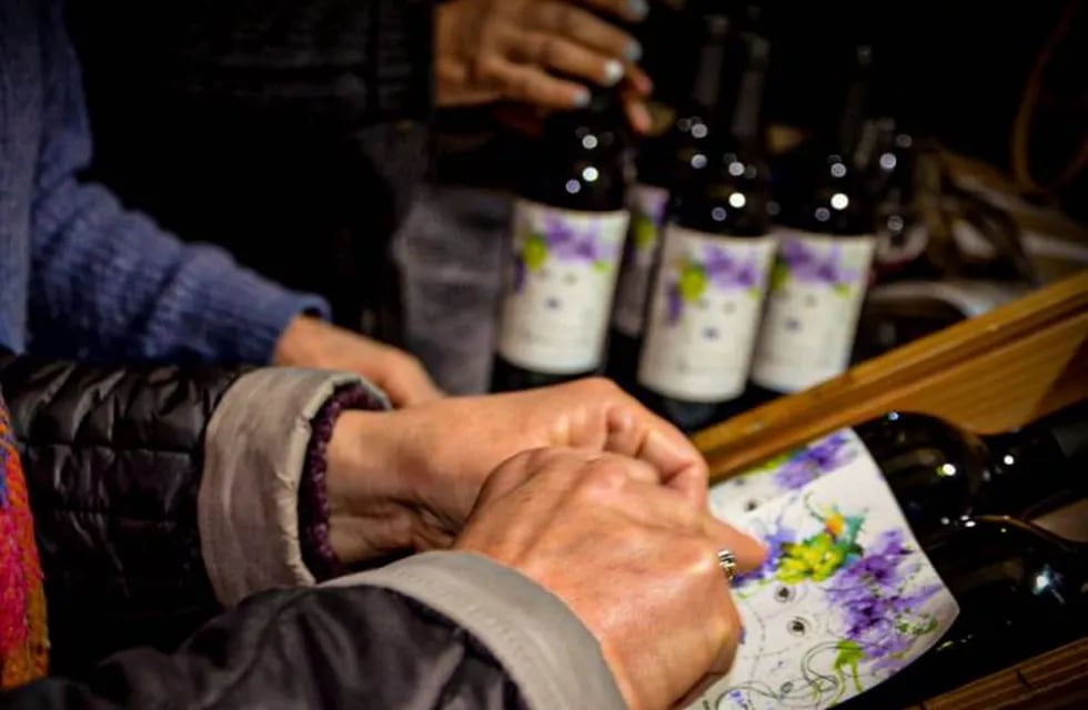 El vino "Apasionadas" de Mujeres de la Viña partirá hacia Houston, Texas, marcando el inicio de su aventura en el mercado internacional.