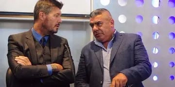  Marcelo Tinelli y Chiqui Tapia, máximos directivos del fútbol argentino. 