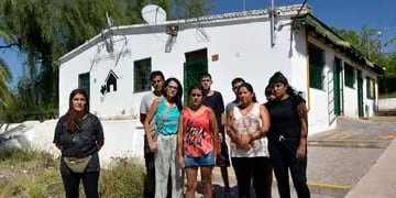Vandalismo y robos en la Escuela 1-352 Gobernador González 