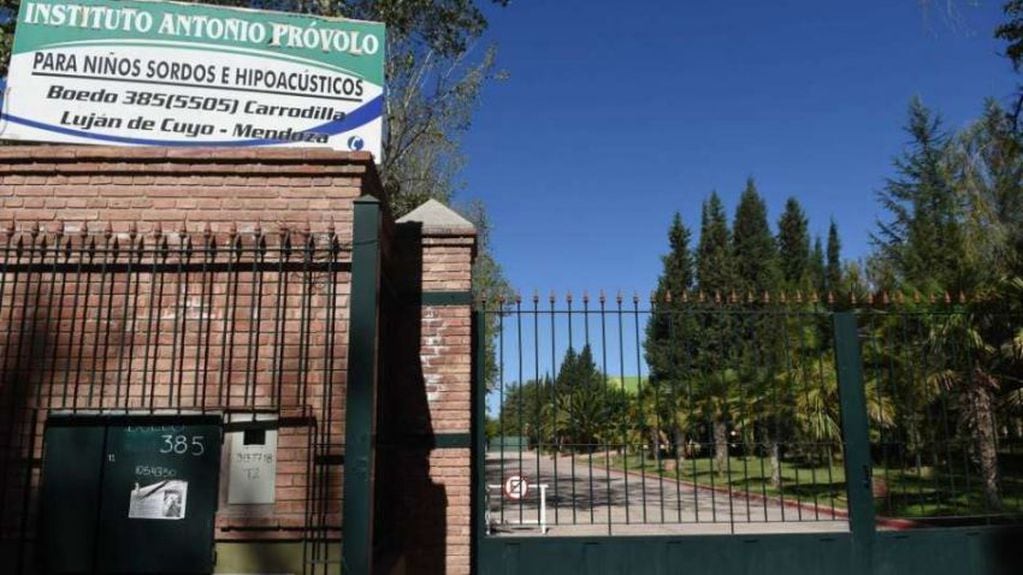 
    El Próvolo de Carrodilla (Mendoza).
   