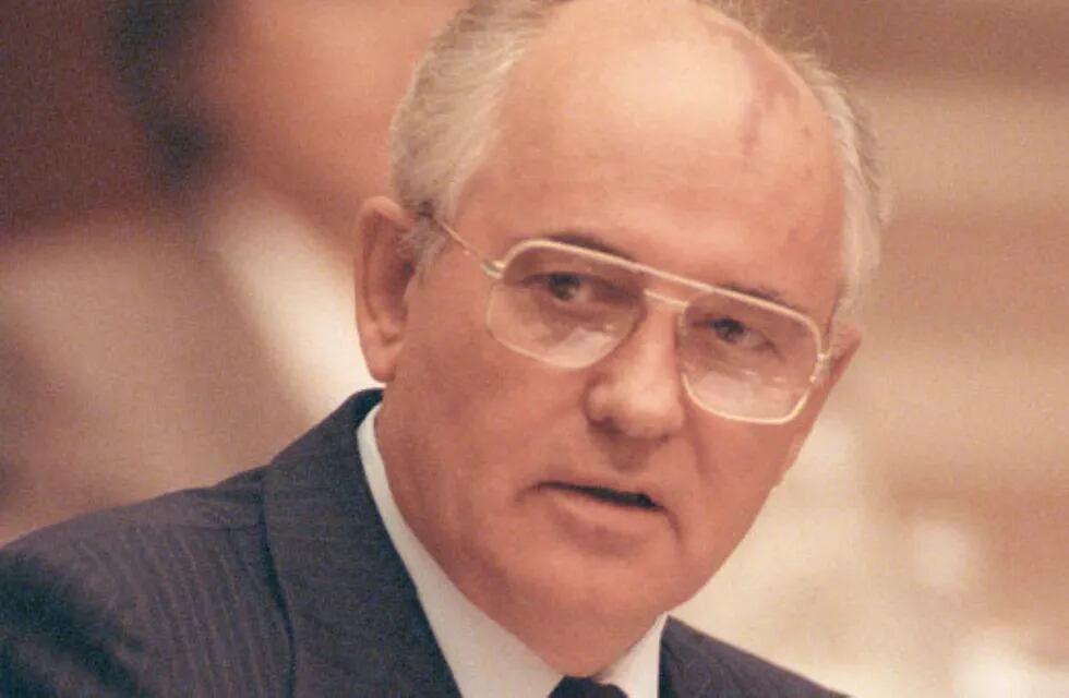 Mijaíl Gorbachov: el día que pasó por Mendoza