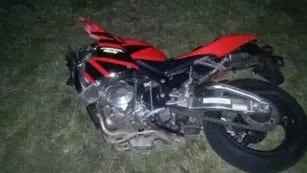 Un motociclista murió al despistar en la ruta cuando iba a asistir a un amigo