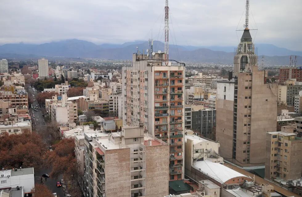 Tras el fuerte temblor, dos réplicas volvieron a mover a Mendoza