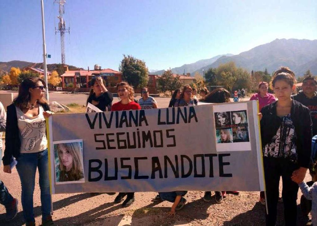 Una de las marchas realizadas por los familiares de Luna en Potrerillos. 