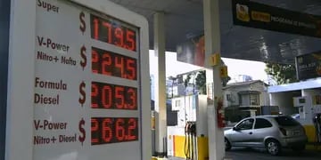 Aumento de precios de combustibles en Shell (Colón y España