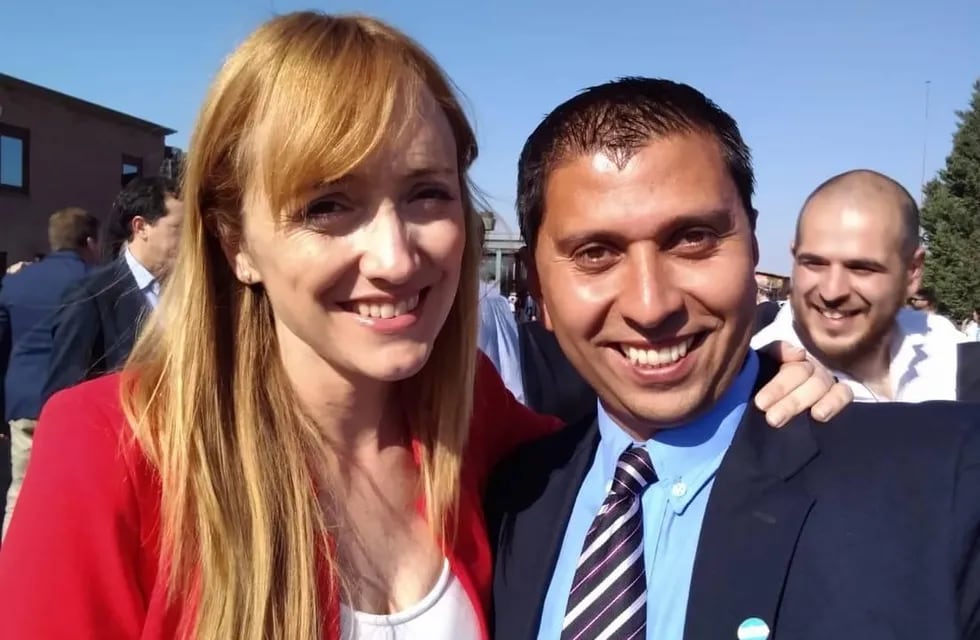 El futuro diputado junto a Anabel Fernández Sagasti, en tiempos de campaña electoral.