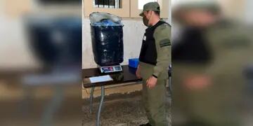Lavalle: secuestraron más de 250 kilos de coca que eran transportadas en un camión de encomiendas