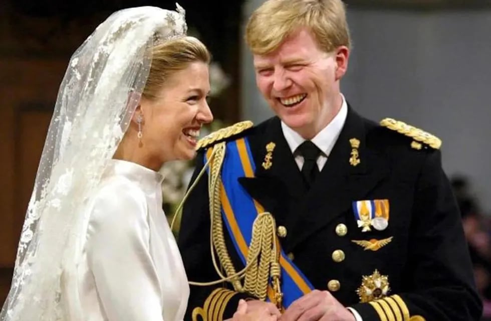 A 20 años de su casamiento, recordamos los difíciles y felices momentos que la reina argentina tuvo que afrontar para formar parte de la familia real holandesa.