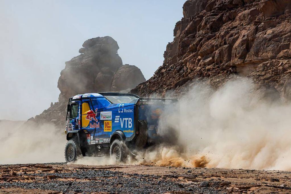 Eduard Nikolaev ganó la Etapa 9 del Dakar 2022