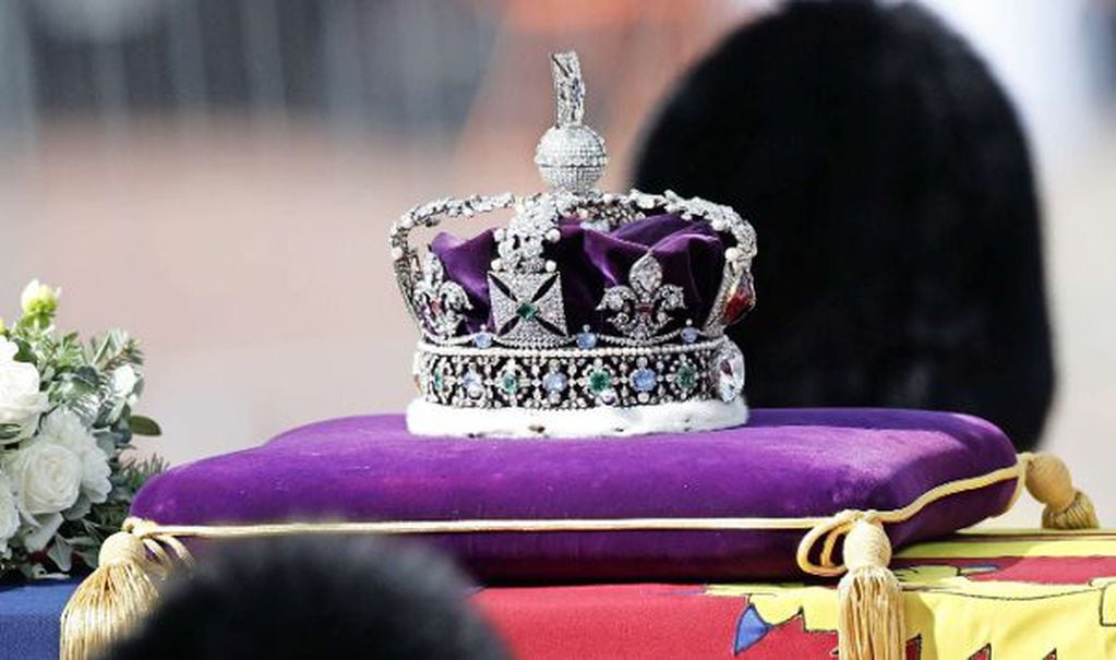 La india le reclama a la realeza británica un diamante