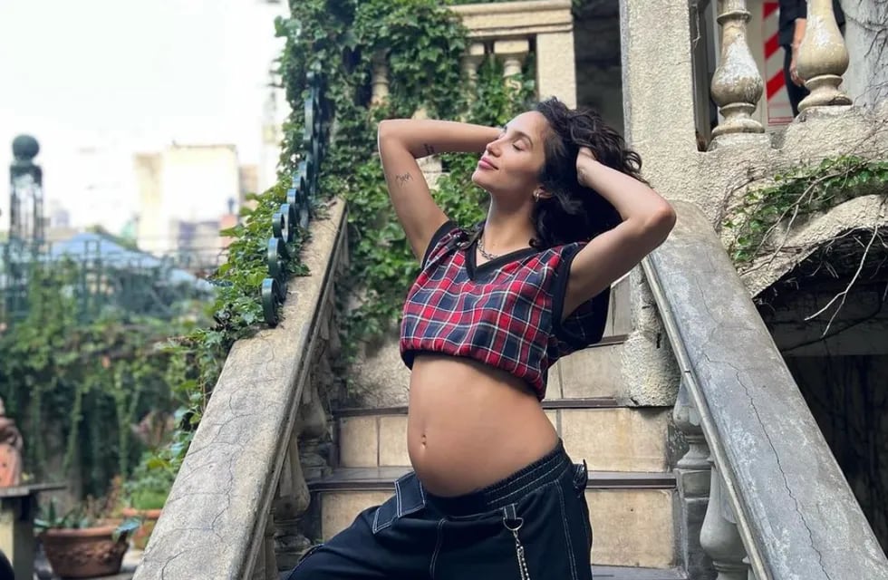 Las famosas argentinas que dan cátedra sobre las tendencias de moda para embarazadas.