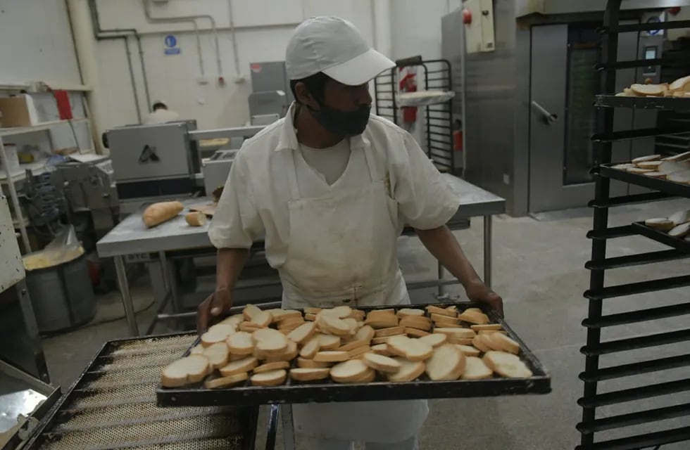 Se viene un aumento de entre 10% y 13% en el precio del pan en Mendoza. Orlando Pelichotti / Los Andes