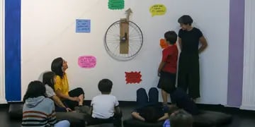 Taller de arte para niños en el ECA