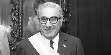 A días de haber cumplido con la elección de un nuevo gobernador en Mendoza, recordamos a quien fuera el primero de este período histórico.