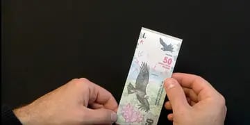Coleccionismo: un error de impresión en un billete del año 2018 hace que este se valúe en 50 mil pesos