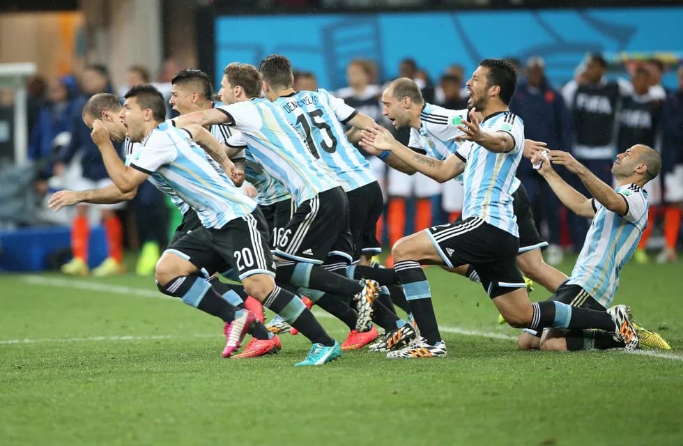 ¡Argentina finalista! Venció a Holanda por penales y definirá el título con Alemania