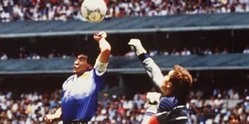 "La mano de Dios", el gol que consagró a Diego Maradona