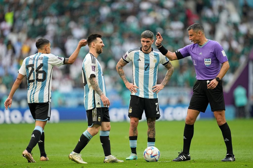 Argentina jugó un pésimo segundo tiempo y lo pagó caro. 