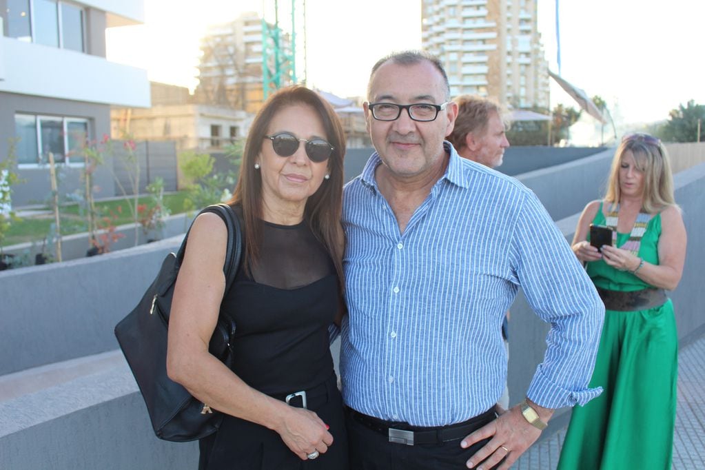 Miriam Peña y Amilcar González.