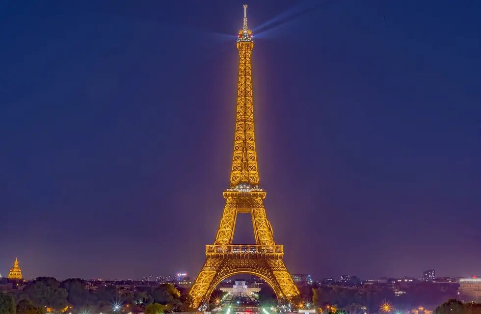 París, capital de Francia, es la ciudad que más visitantes retiene en el mundo. (Web)